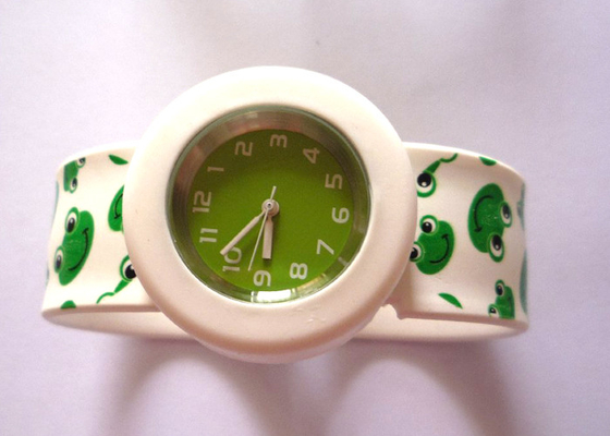 3ATM зеленая лягушка дети пощечину силиконовый браслет часы с точные кварцевые